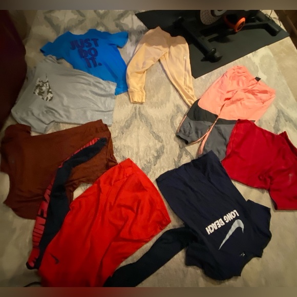Nike 8 piece bundle😊 - Picture 1 of 9